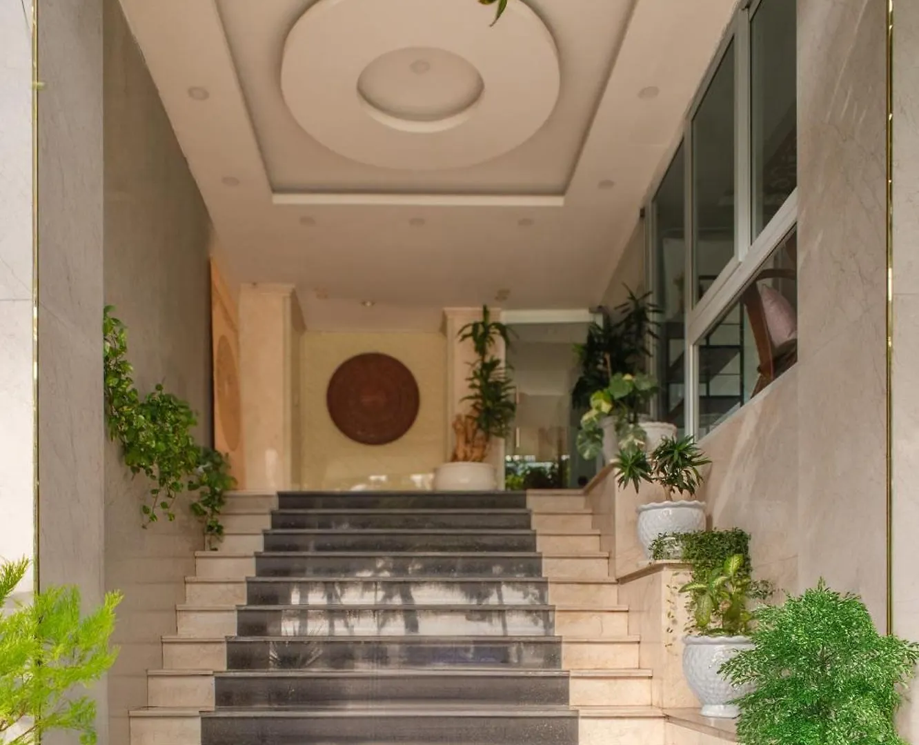 Nang Vang Hotel Nha Trang