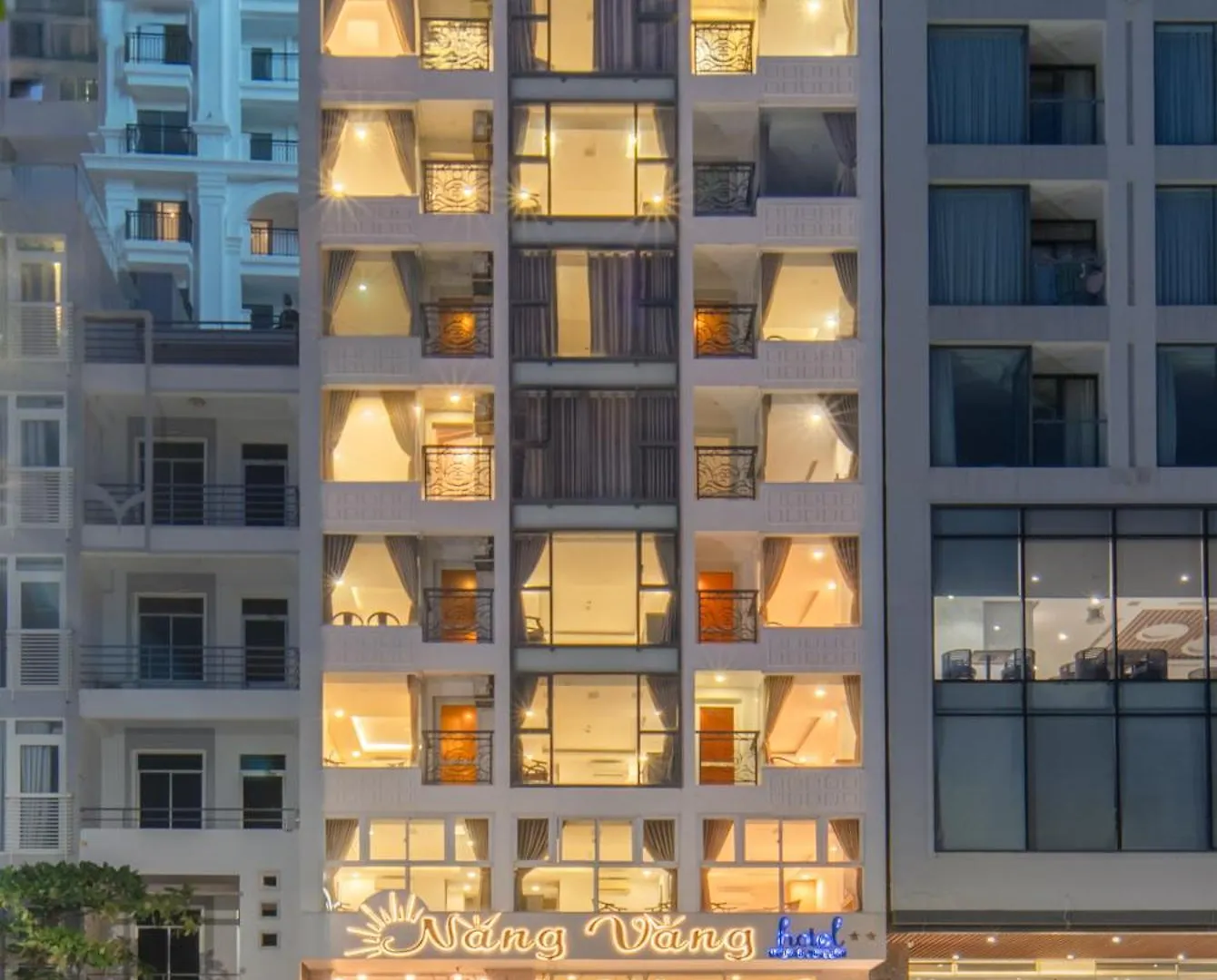 **  Nang Vang Hotel Nha Trang Vietnam