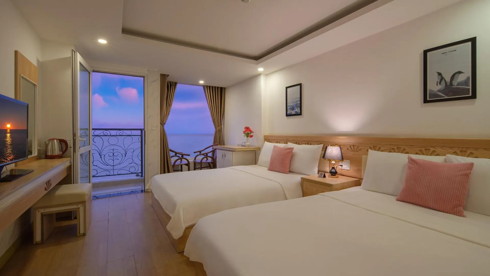 Nang Vang Hotel Nha Trang