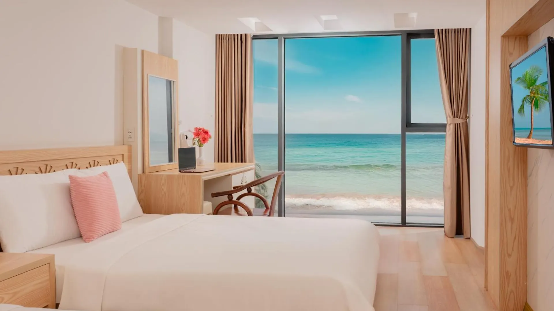 Nang Vang Hotel Nha Trang