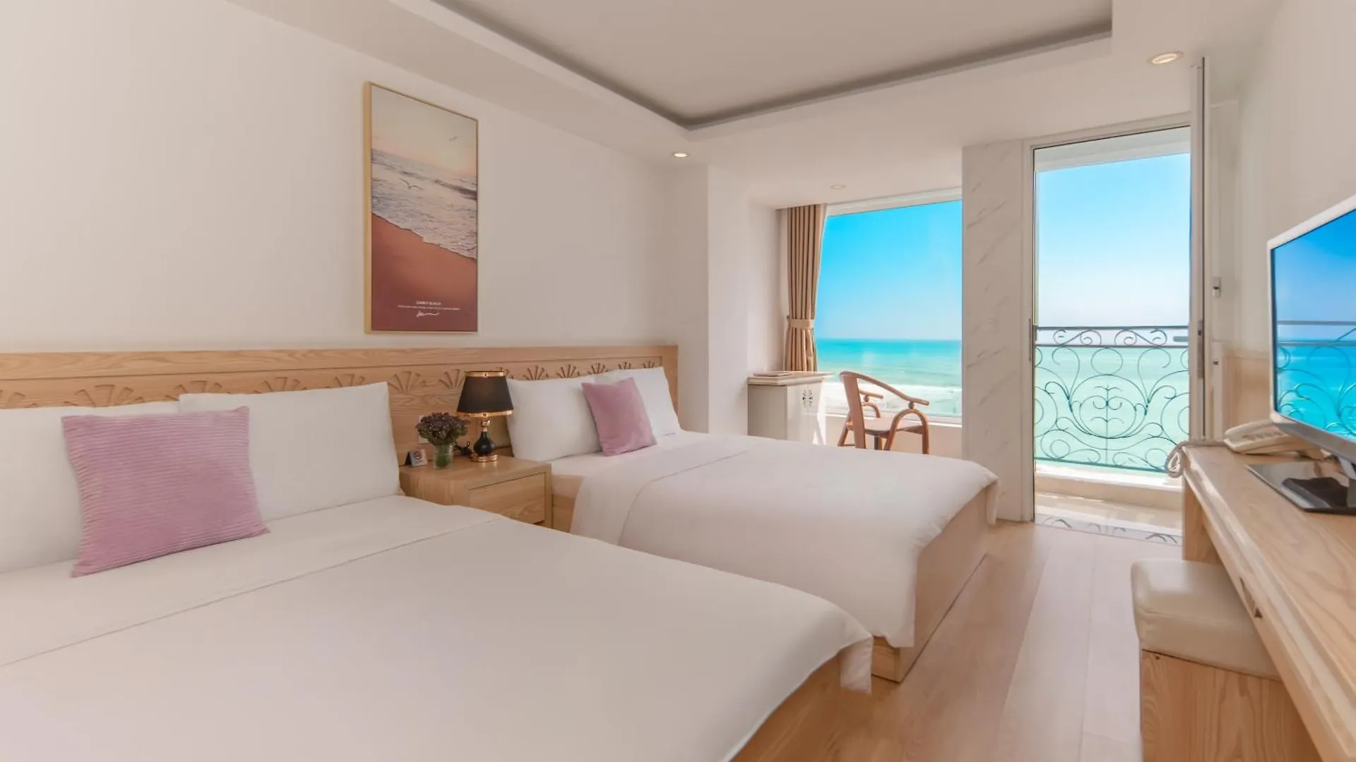 Nang Vang Hotel Nha Trang