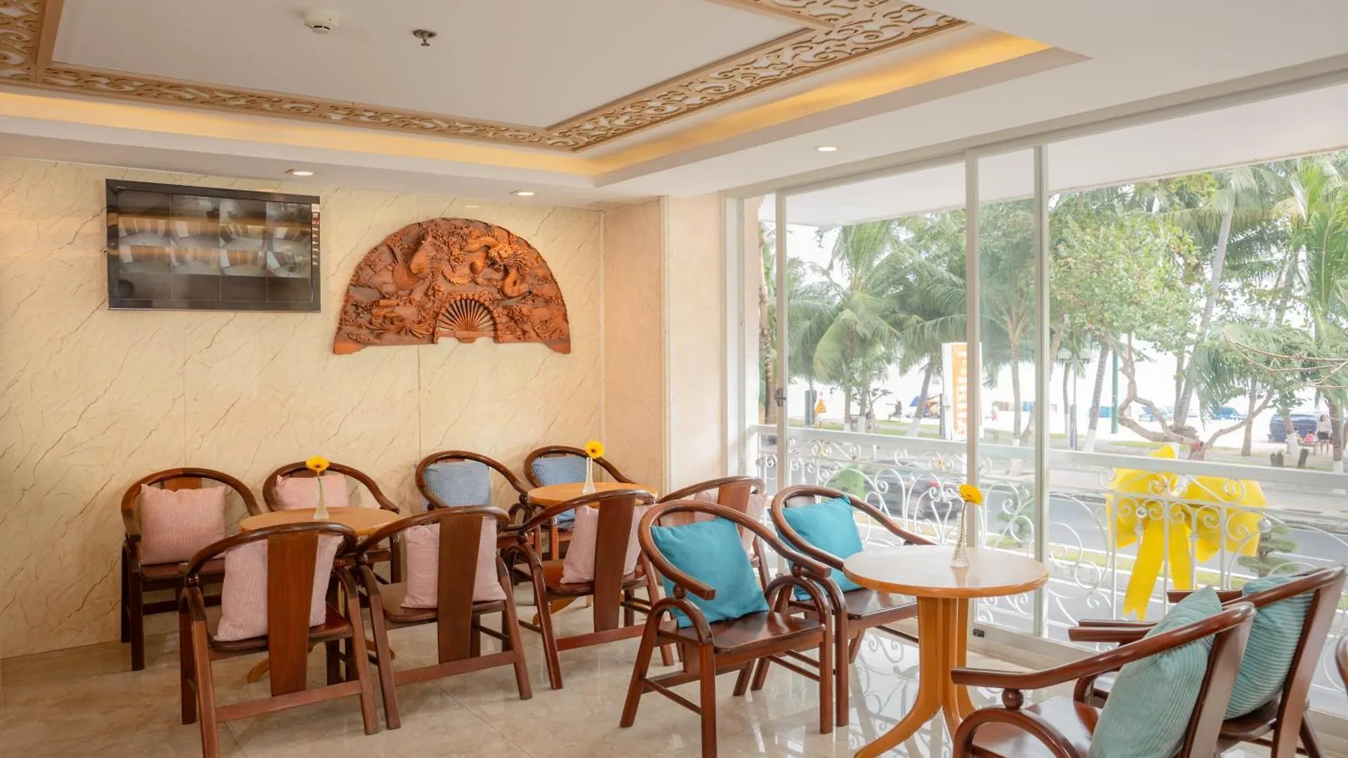 Nang Vang Hotel Nha Trang
