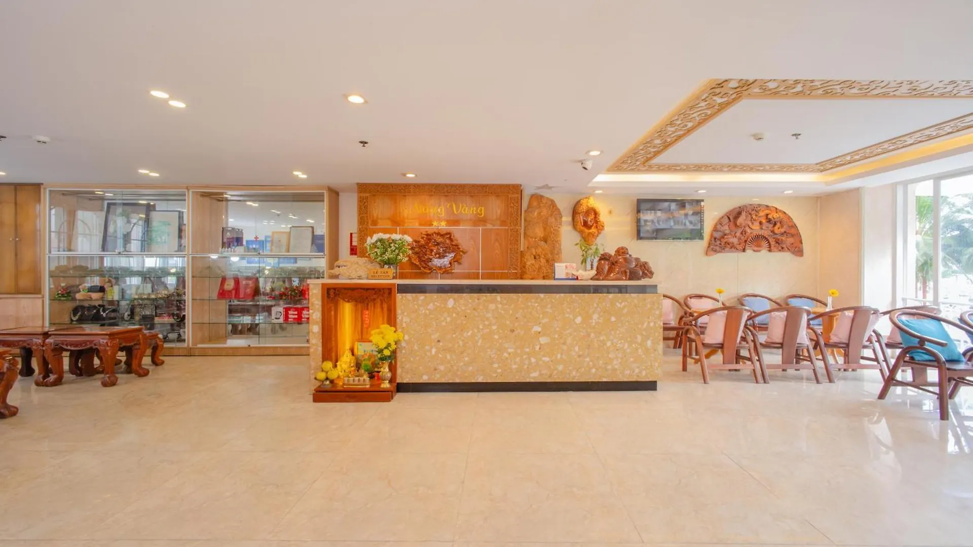 Nang Vang Hotel Nha Trang
